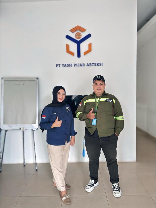 Dokumentasi penyerahan sertifikat ISO